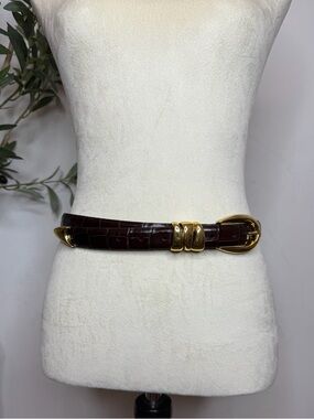 Madewell Croc-Embossed Dark Brown Belt with Gold Buckle